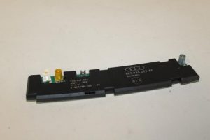 17789830 – 8E5035225AF – Antenne Versterker