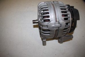 17820629 – 03G903016E – Dynamo