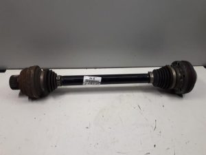 18539811 – 8R0501204D – Antriebswelle rechts hinten