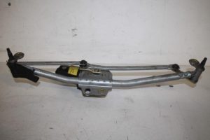 17814107 – 8N1955023 – Wiper motor + mechanism