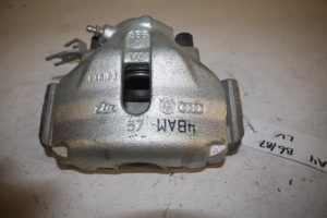 17806777 – 8E0615123A – Remklauw (Tang) links-voor