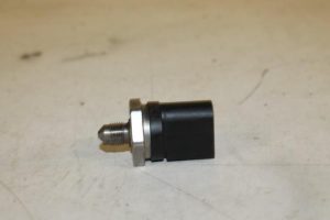 17822014 – 06H906051D – Sensor (overige)