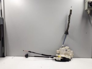 20304024 – 4H0839015C – Deurslot Mechaniek 4Deurs links-achter