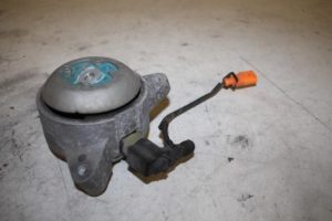 17821295 – 4H0399152AQ – Getriebe Halterung