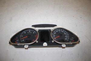 17821164 – 4F0920900N – Instrumentenbrett