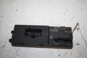 17815281 – 4M0959107B – Module achterklep motor