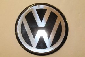 17786503 – Embleem