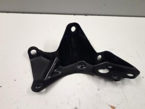 18402744 – 02M409903 – Getriebe Halterung