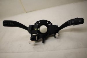 17796007 – 8K0953502AJ4PK – Steering column stalk