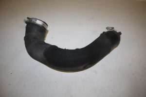 17817460 – 8K0145738P – Intercooler Slang