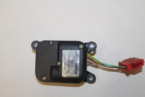 17790423 – 0132801027 – Kachelklep Motor