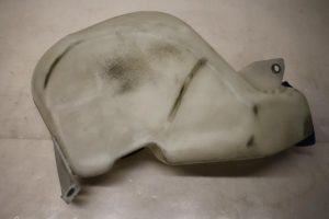 17796355 – 4B0955453K – Front windscreen washer reservoir