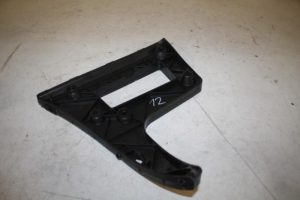 17822099 – 8T8807454A – Bumpersteun rechts-achter