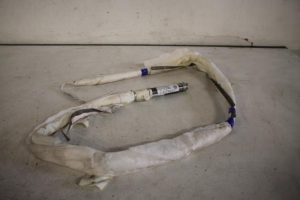 17830135 – 8K0880742D – Airbag hemel rechts