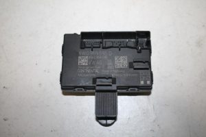 17818433 – 8W0959595G – Centrale Deurvergrendelings Module