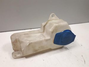 18321257 – 8E0955451AP – Front windscreen washer reservoir