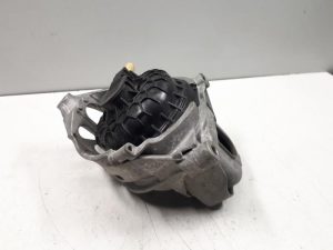 21650887 – 4M0199371FG – Motorsteun