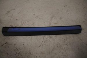 17823235 – 4M0947406C – Sierstrip