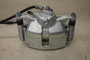 17832977 – 8V0615124 – Bremszange rechts vorne