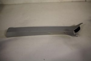 17825571 – 4K0867233D3FW – Stijl links-voor