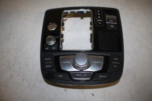 17819132 – 4G2919610F – Regelunit Multi Media