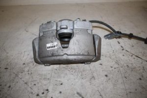 17817092 – 8K0615124B – Bremszange rechts vorne