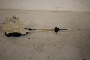 17815845 – 4F0839016D – Deurslot Mechaniek 4Deurs rechts-achter