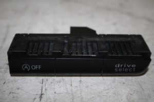 17814786 – 8K2959674PV10 – Schakelaar (diversen)