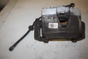 17831265 – 4G0615124D – Remklauw (Tang) rechts-voor