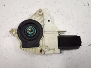 18931402 – 8K0959802A – Door window motor