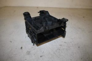 17821893 – 8T0907368A – Steun (diversen)