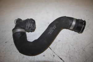 17808035 – 4H0121055AG – Kühlerschlauch