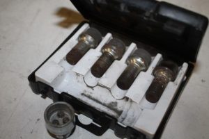 17822946 – 1J0071591 – Set of wheel bolts