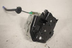 17809300 – 8X0839015E – Rear door lock mechanism 4-door, left