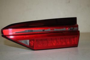 17818988 – 4K5945076 – Taillight, right