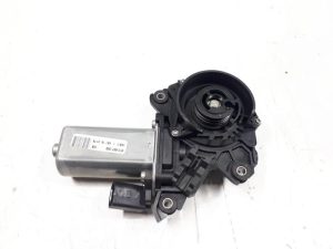 21277597 – 4F0837059 – Sluithulpmotor portier links-achter