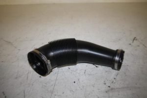 17813693 – 059129615L – Ansaugschlauch Luft