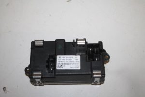 17825877 – 4F0820521A – Kachel Weerstand