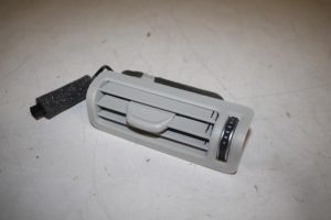 17828037 – 4N0819210AEP5 – Air grill side