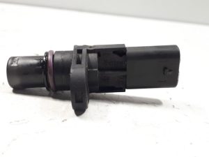 18878678 – 04L907601 – Nokkenas Sensor