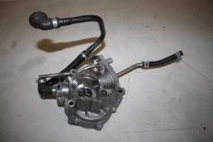 17821230 – 06J145100C – Vacuumpomp (Benzine)