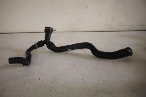 17829969 – 8W0122101B – Kühlerschlauch