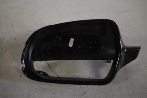 17805856 – 8F0857527 – Spiegelkap links