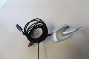 17791635 – 4F5035503G – GPS antenna