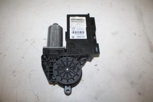 17826434 – 4E2959801F – Door window motor