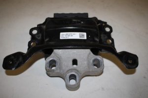 17820069 – 5Q0199555AD – Getriebe Halterung