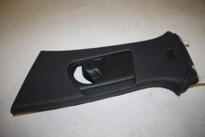 17818431 – 8W0867243CRV8 – Stijl midden-links