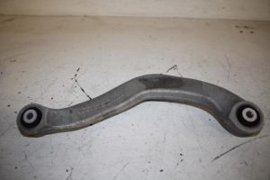 17812969 – 8K0505323H – Querlenker oben links hinten