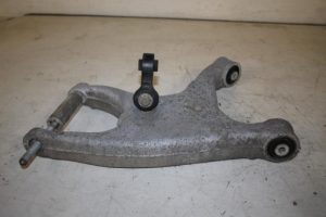 17831287 – 8K0505311J – Draagarm onder links-achter