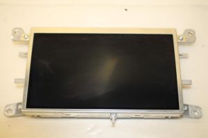 17795563 – 8T0919603F – Anzeige Innen